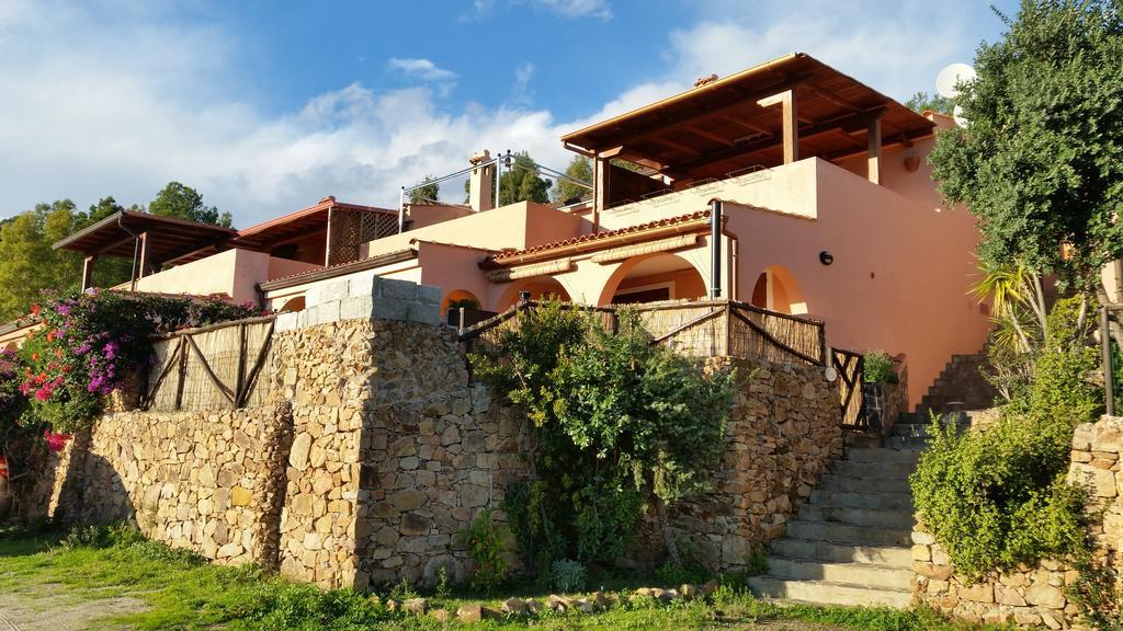 Villa Eden Home Holiday Santa Margherita di Pula Exterior photo